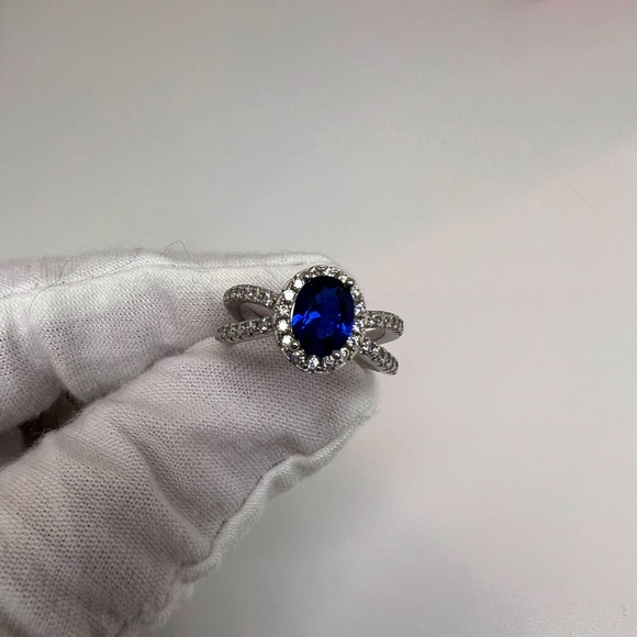 Sale $18 Firm! Sterling Silver Sapphire Cz & ClearCz Ring - Picture 10 of 16